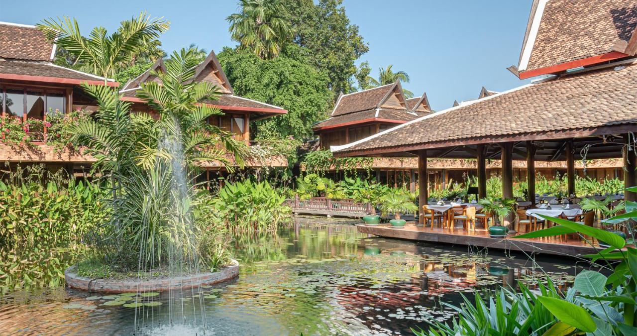 סיאם ריפ Angkor Village Hotel - Small Luxury Hotels Of The World מראה חיצוני תמונה The Royal Thai Pool